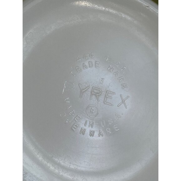 Vintage 1950s Pyrex 4 Qt Cinderellla Mixing Bowl #444 Solid Green - Picture 3 of 11